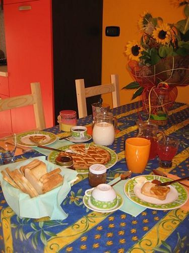 トリノ B＆B ピアッツァ ヴィットリオ Bed & Breakfast エクステリア 写真